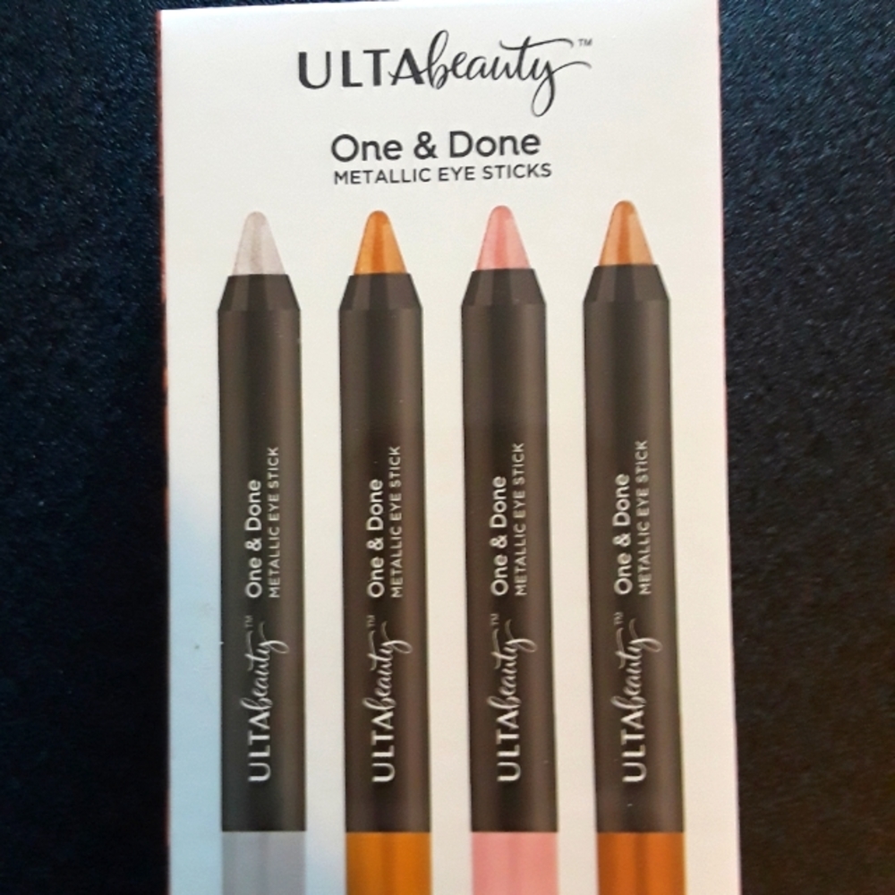 Ulta NWT metallic eye sticks.